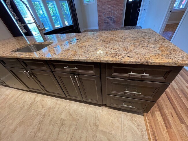 Photo - 6736 McPherson Blvd House