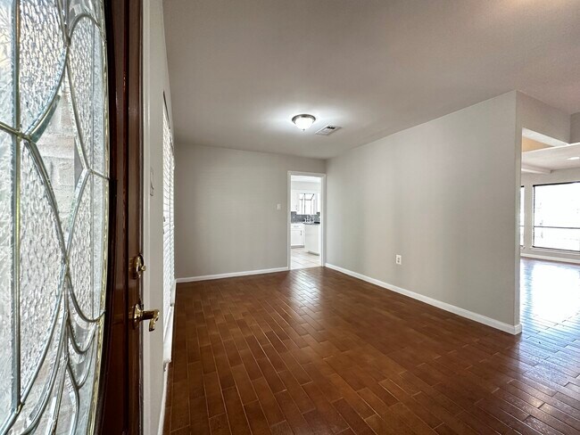 Foto del edificio - 11106 Ellwood St