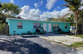 Building Photo - 350 NW 5th Ave