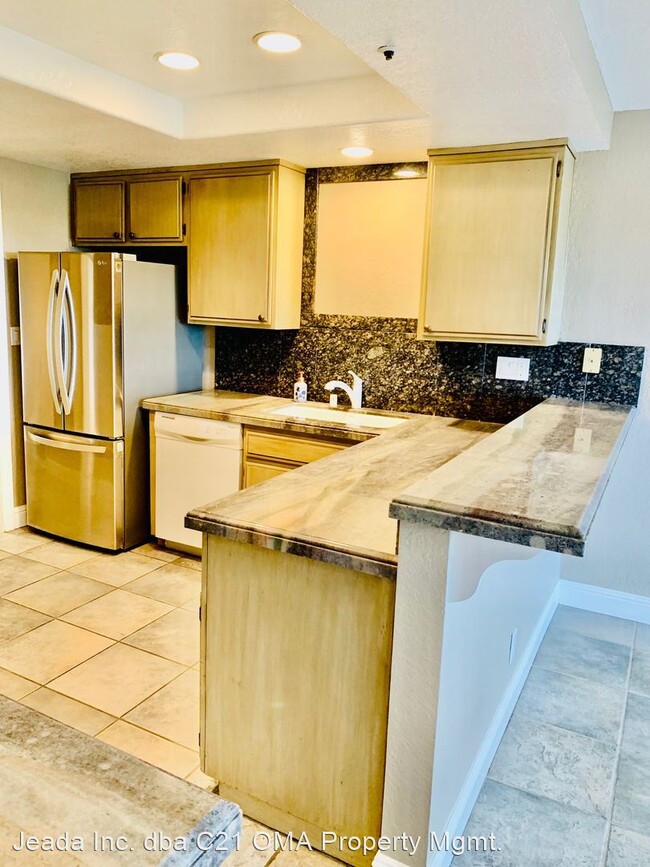 Building Photo - 3 br, 2.5 bath House - 2304 VIA CHALUPA