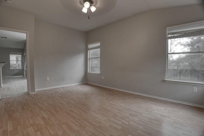 Building Photo - 620 Paso Fino Trail