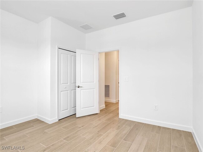 Foto del edificio - 14279 Winding Cedar Wy