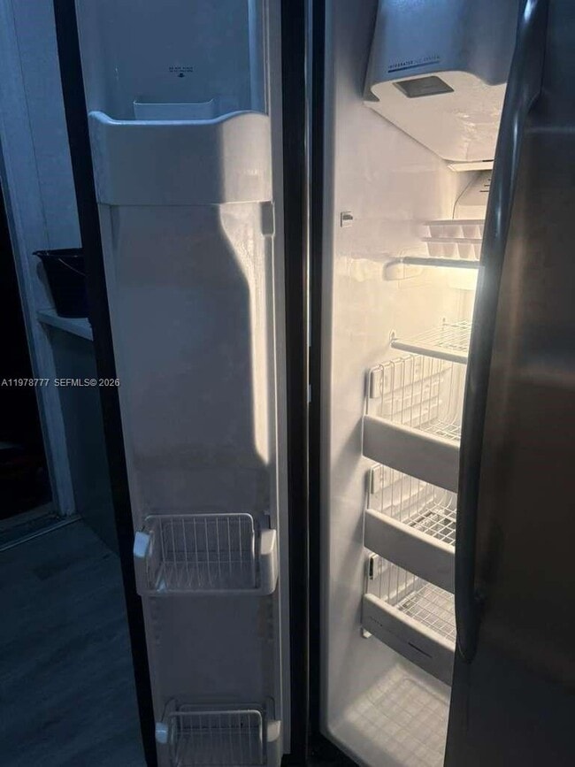 Foto del edificio - 1715 NW 8th Ct