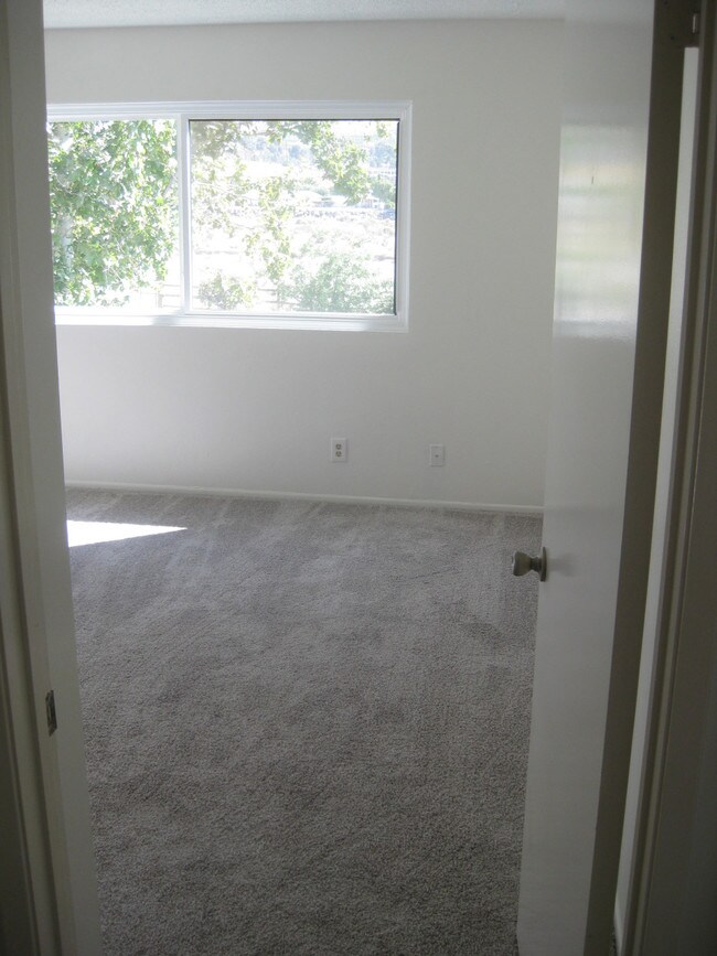 Building Photo - Canyon Village Condo