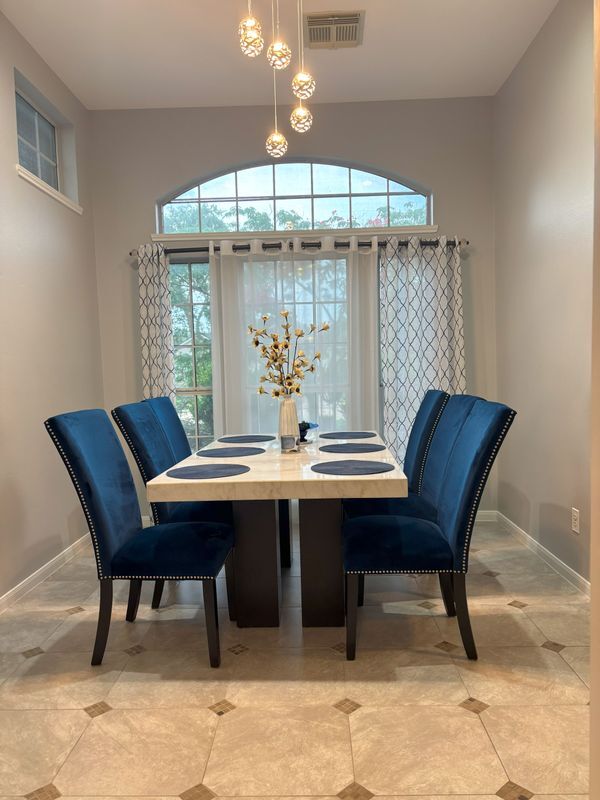 Foto del edificio - 16822 Marston Park Ln