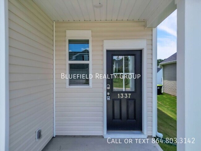 Foto del edificio - 1337 Strawberry Jam Rd