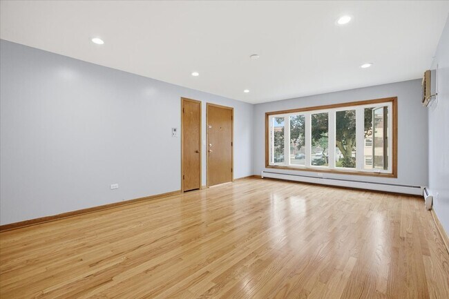Foto del edificio - 2746 N 75th Ct