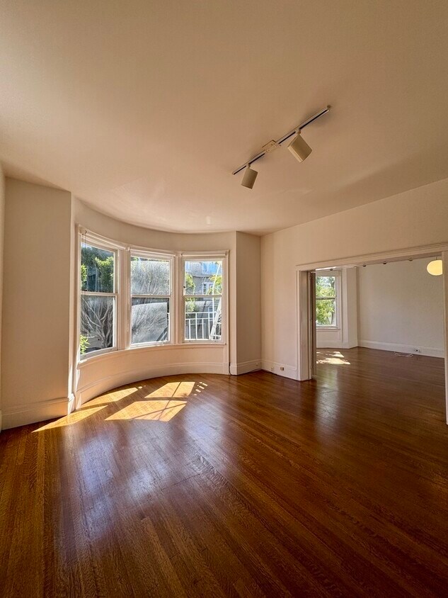 Foto principal - 1717 Jones St