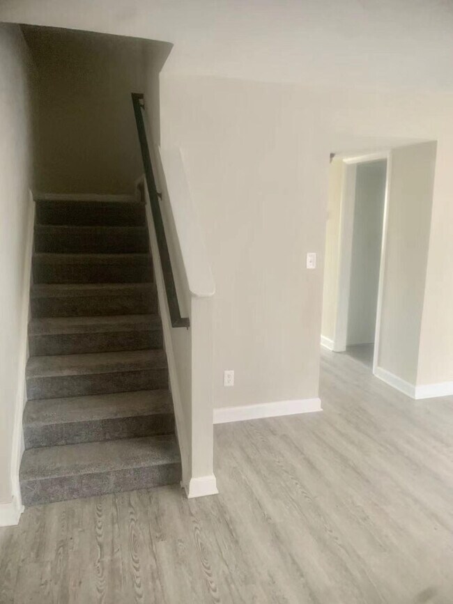 Building Photo - 3051 Blitz Ct