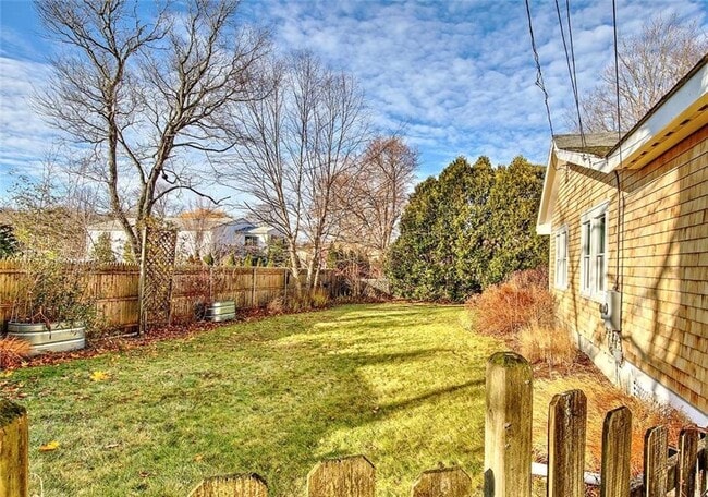 Foto del edificio - 18 Orchard Ave