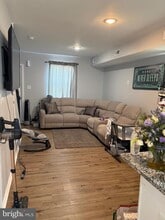 Building Photo - 35 Maynard Dr