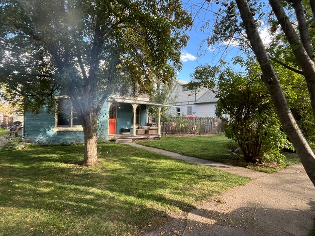 Building Photo - 504 N Church Ave