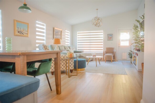 Foto del edificio - 20875 NW 20th St