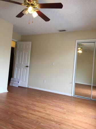 Building Photo - 7310 Cedar Creek Ct
