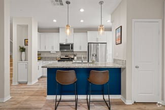Building Photo - 524 Surfbird Ln