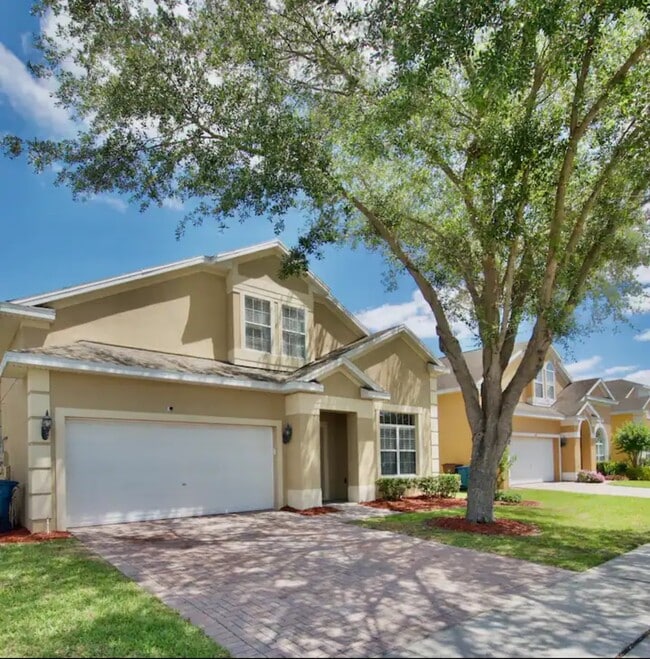 Building Photo - 202 Cadiz Loop