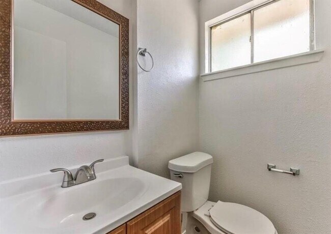 Foto del edificio - 4835 E Ridge Creek Dr