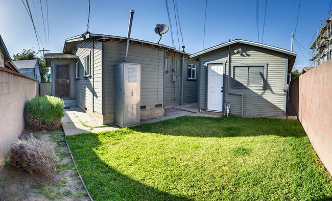 Building Photo - 3348 Garnet St