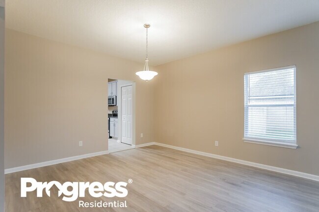 Building Photo - 2413 Woodstork Ct