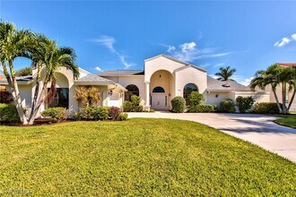 Building Photo - 2106 Imperial Golf Course Blvd