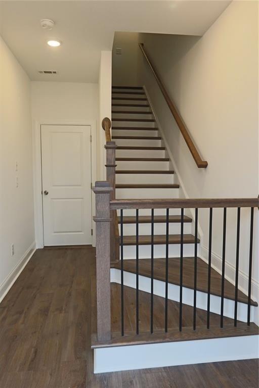 Building Photo - 5430 Howington Ct