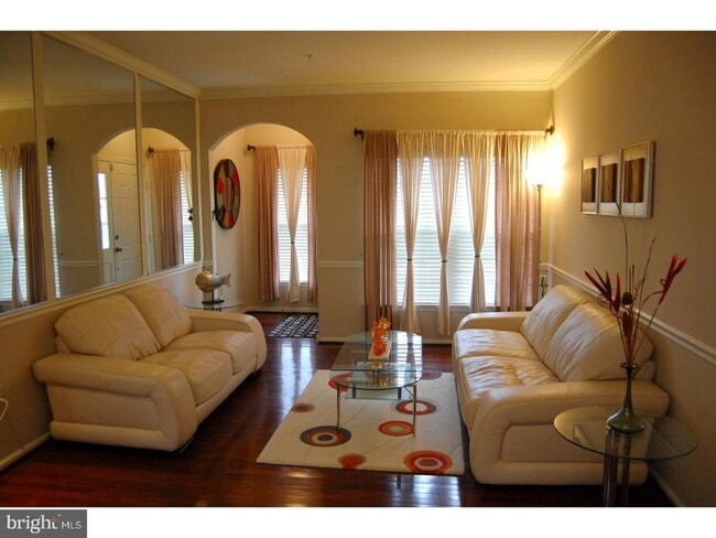 Foto del edificio - 28 Madison Way