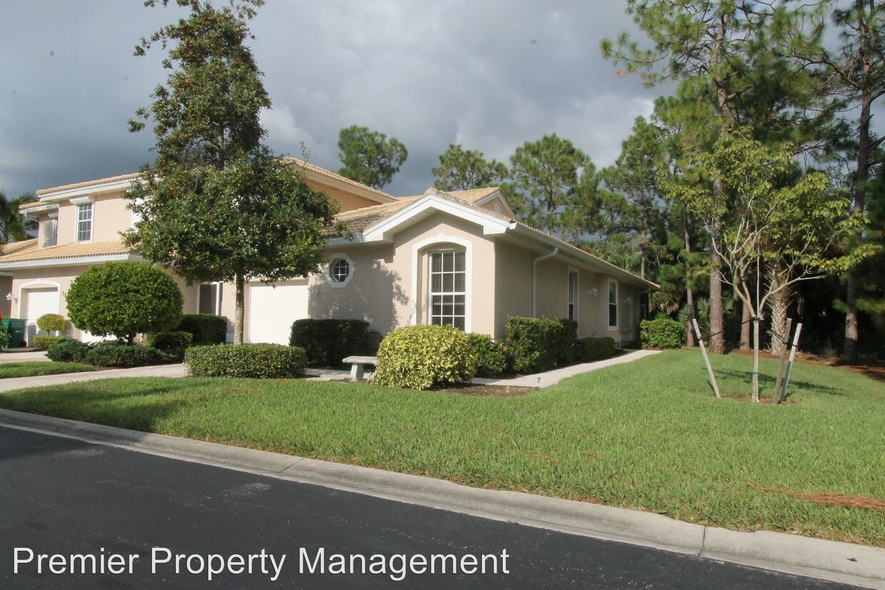 Primary Photo - 7550 Meadow Lakes Dr