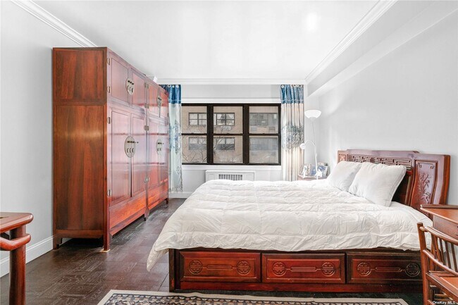 Foto del edificio - 301 E 48th St