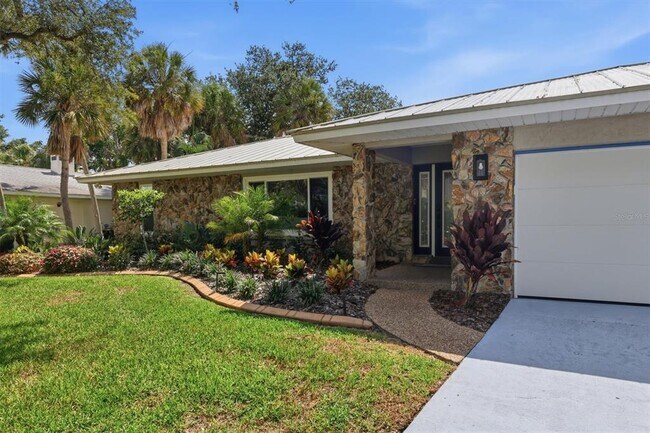 Building Photo - 5159 Oakmont Pl