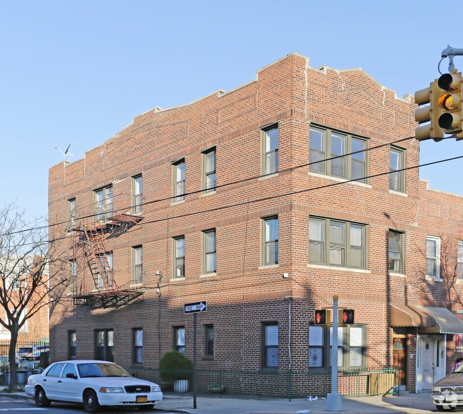 Foto principal - 6324 Forest Ave