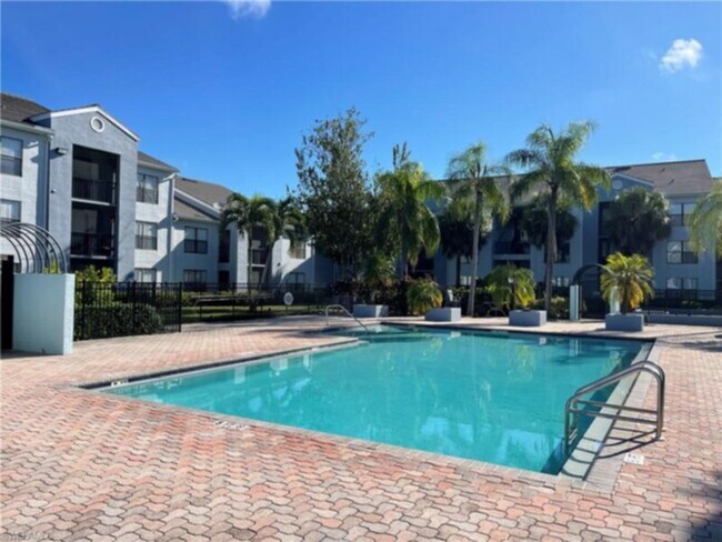 Foto del edificio - 13621 Eagle Ridge Dr
