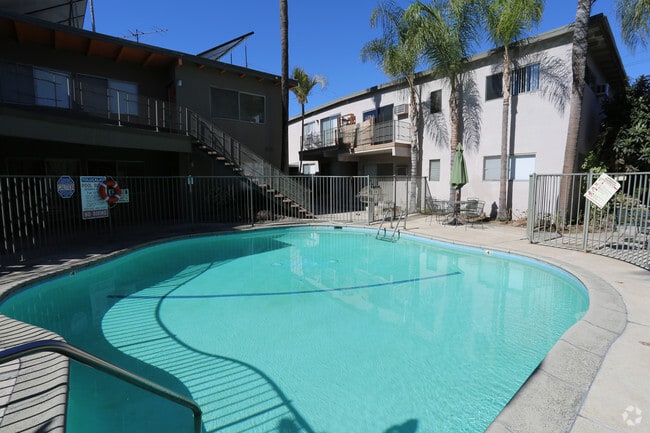 Building Photo - 4401 W Verdugo Ave