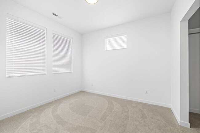 Building Photo - 4116 Saylor Ln