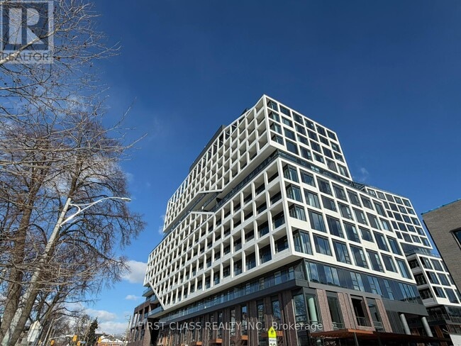 Building Photo - 115 Denison Ave