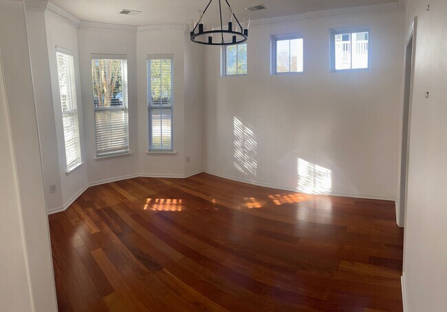 Foto del edificio - Serene Marsh Retreat in Mount Pleasant