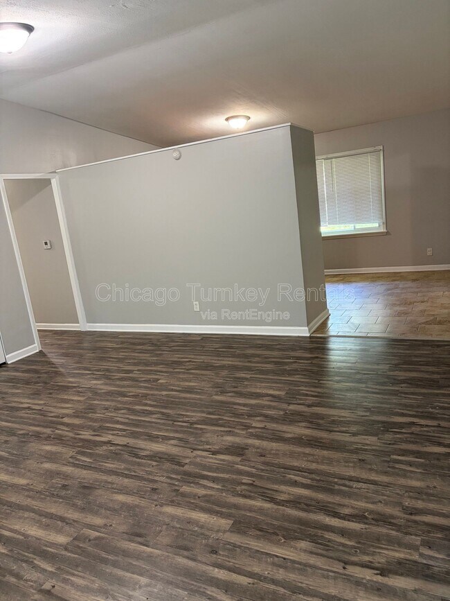 Foto del edificio - 105 S Sycamore Ln