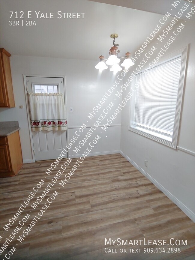 Foto del edificio - 712 E Yale St