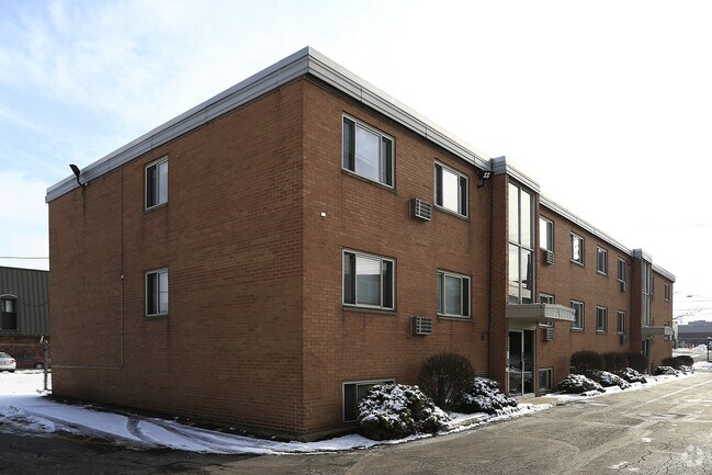Foto del edificio - Madison Gardens Apartments