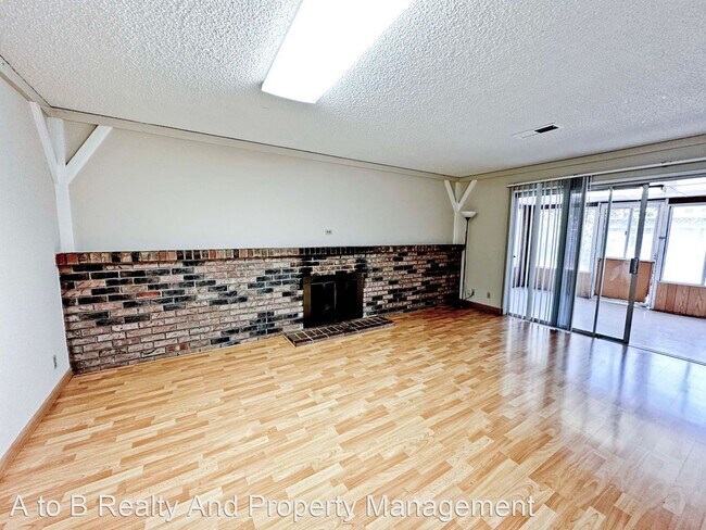 Building Photo - 4 br, 3 bath House - 1726 Aprilsong Ct
