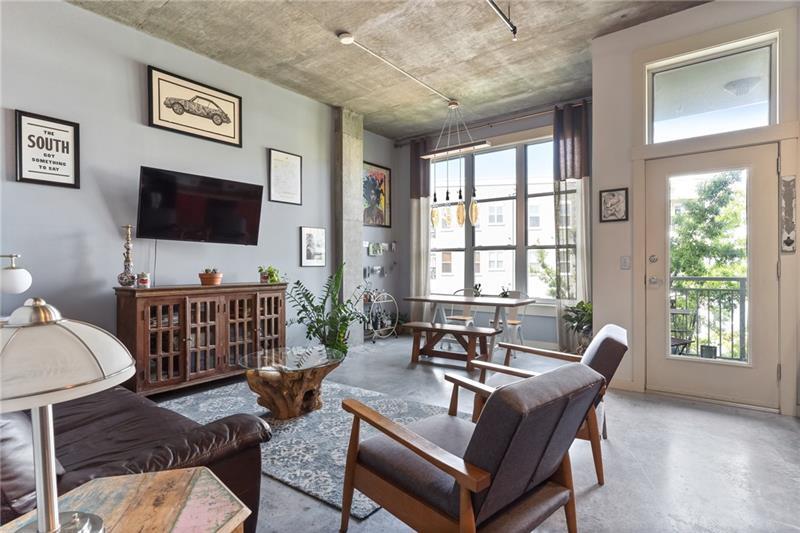 Foto principal - 245 North Highland Avenue Northeast