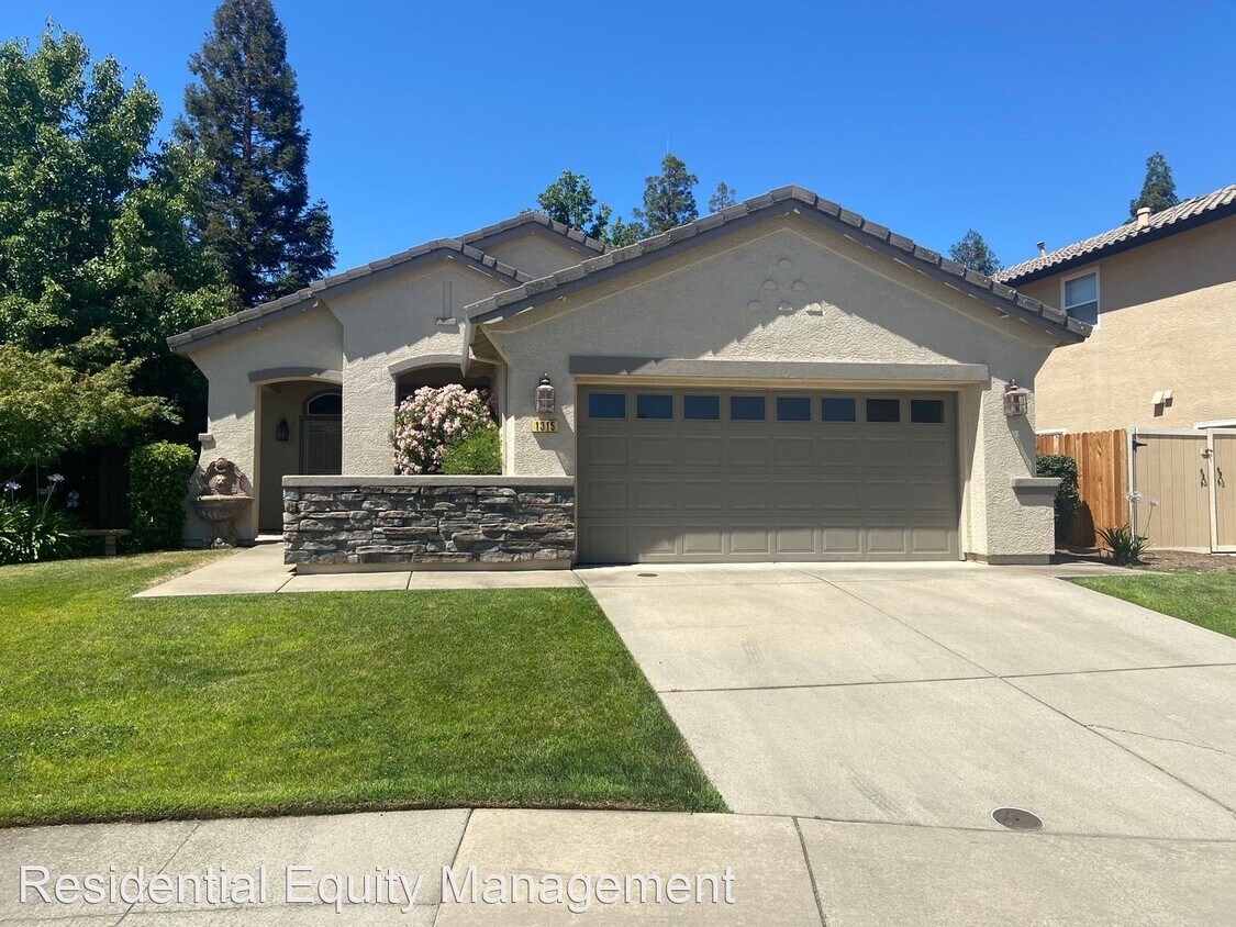 Foto principal - 3 br, 2 bath House - 1315 Hartley Way