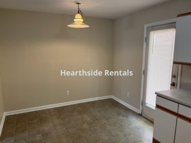 Foto del edificio - 2 Bedroom 2.5 Bath Townhouse Near Medical ...