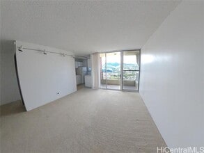 Building Photo - 2740 Kuilei St