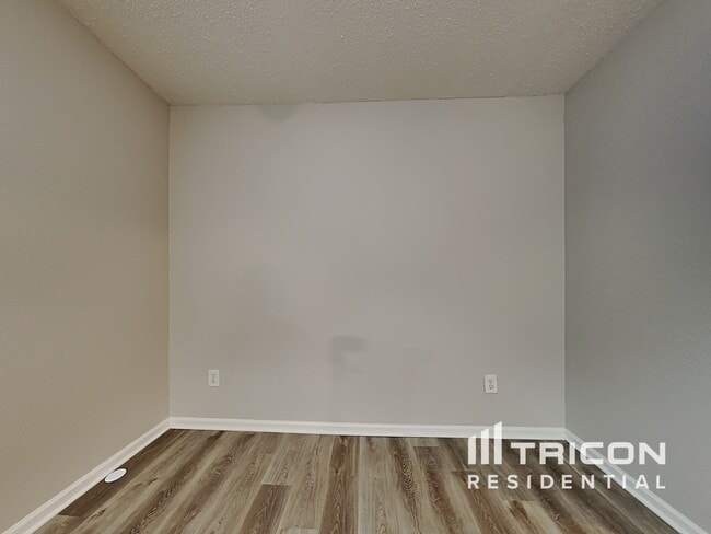 Building Photo - 7318 Kimble Drive Indianapolis IN