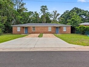 Building Photo - 1007 Winton Ave