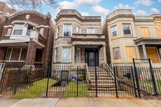 Building Photo - 1511 W Garfield Blvd