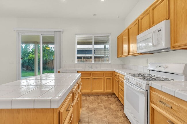 Foto del edificio - 9838 Brinzino Ct