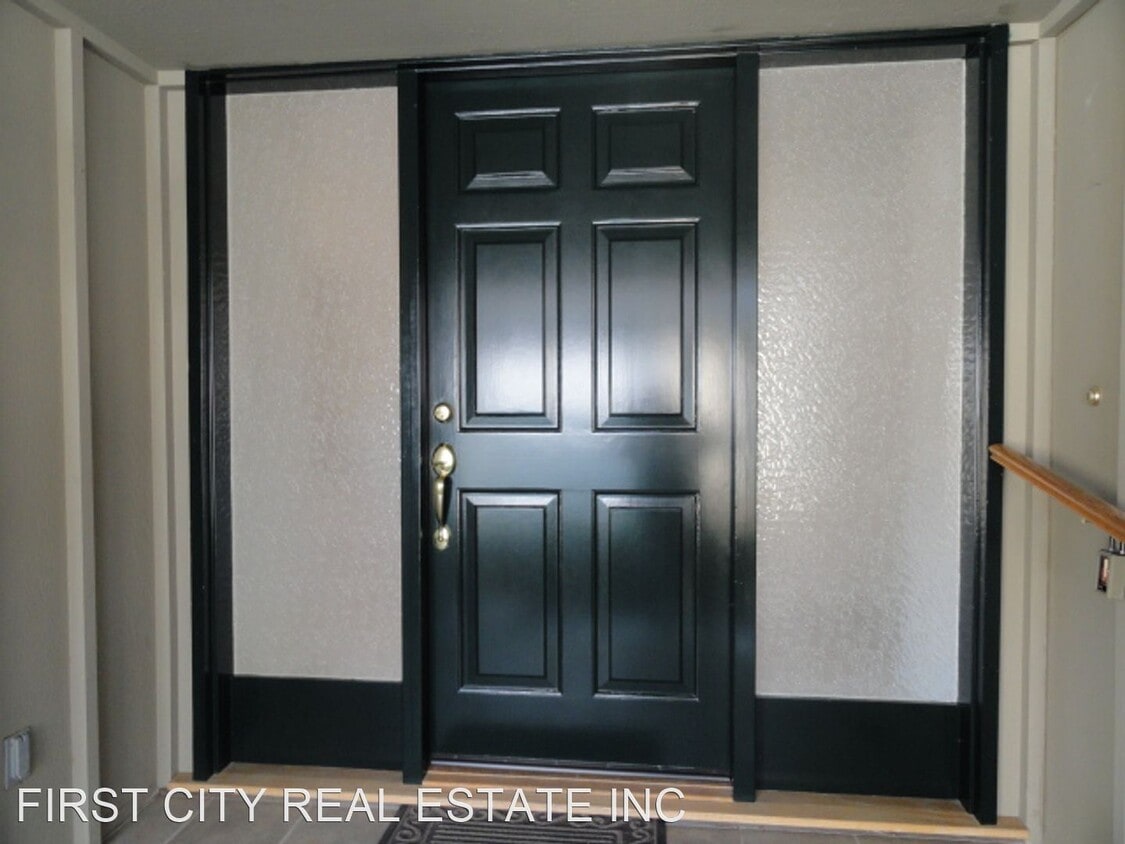 2 br, 2 bath House 79 Del Mesa Carmel House Rental in Carmelbythe