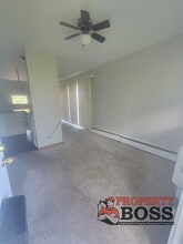 Building Photo - 5912 Forest Ave