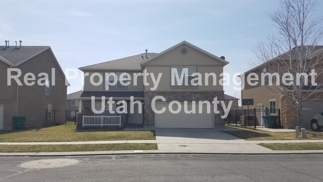 Foto del edificio - New lower Price! Cedar Hills Home Near Wal...